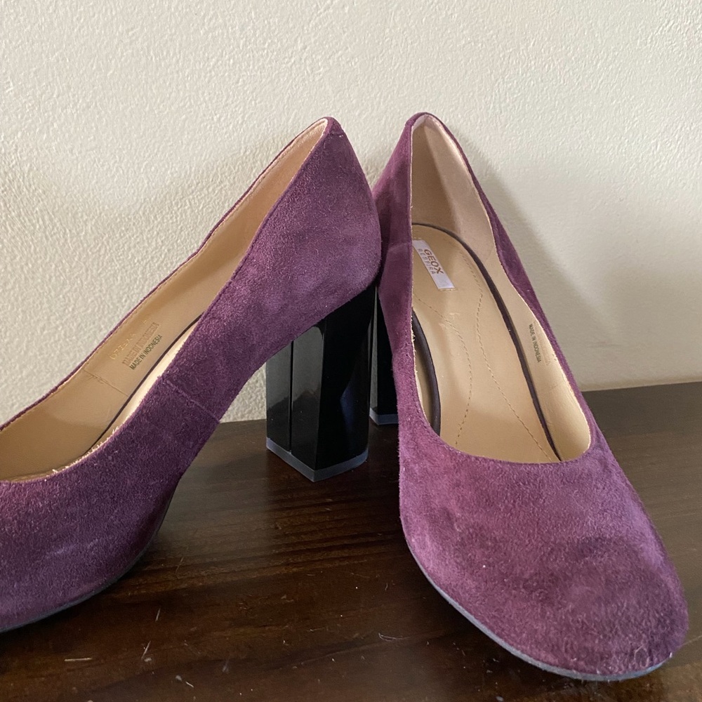Geox plum Suede heels